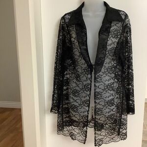 Vintage Feminine Black Lace Topper cardigan  Medium